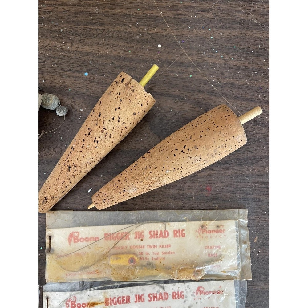 LOT 29+ VTG Fishing Fly Jig Bucktail Shad Speck Popping Corks Lures Split Shot - Picture 9 of 13